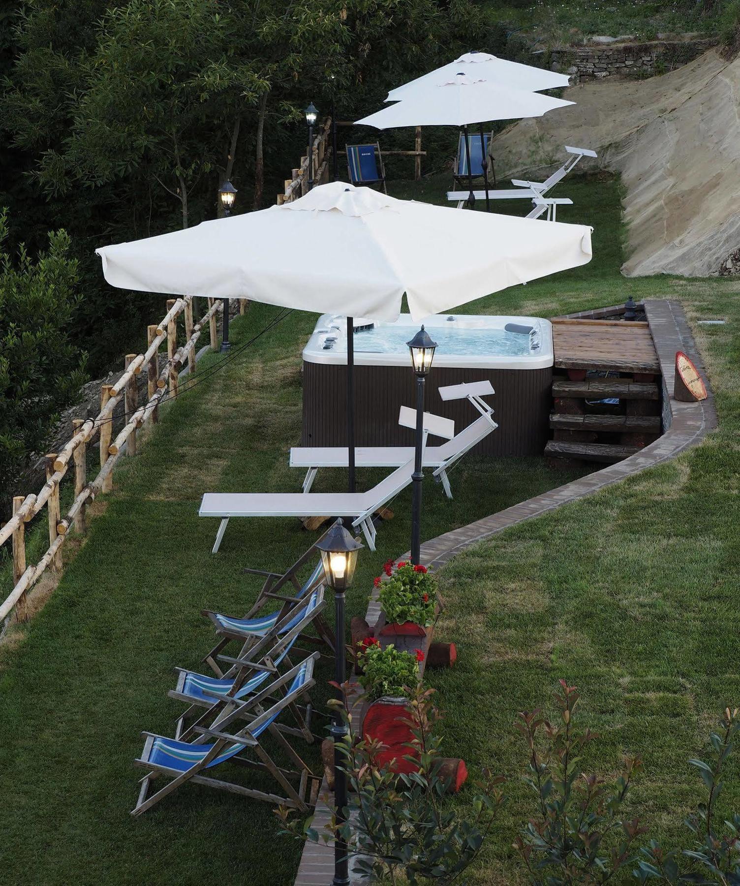 Locanda Il Rustichello Mulazzo Екстер'єр фото
