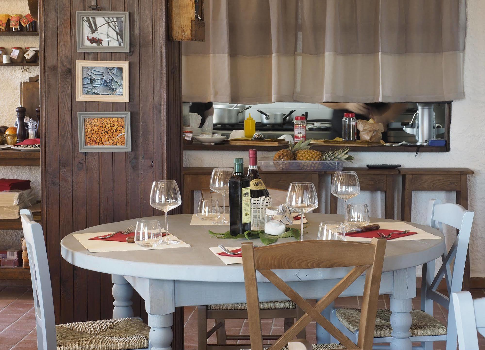 Locanda Il Rustichello Mulazzo Екстер'єр фото